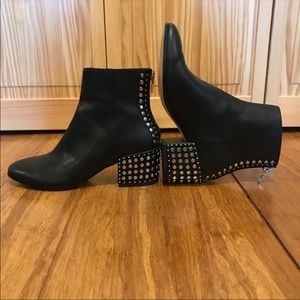 Dolce Vita Mazey bootie